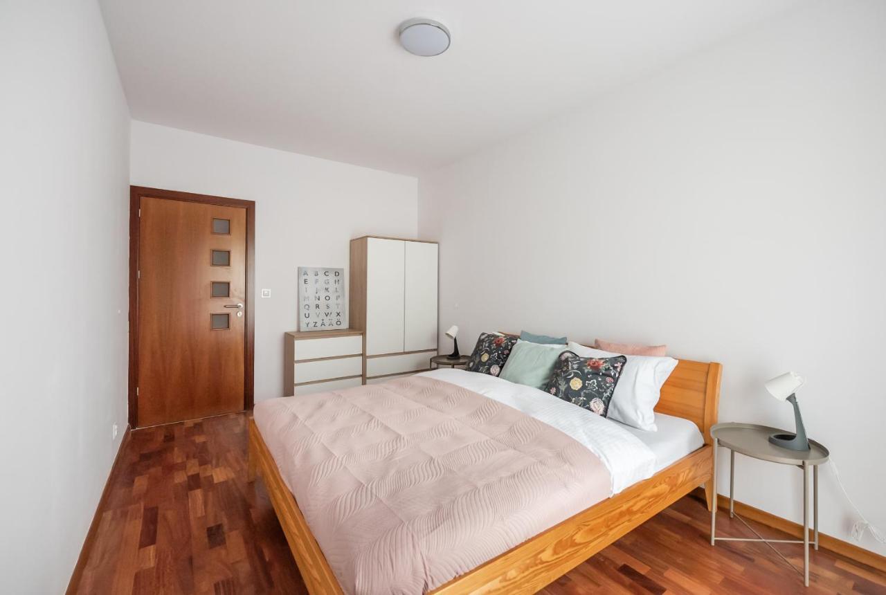 Wola Sunshine Apartment Free Parking Варшава Екстер'єр фото